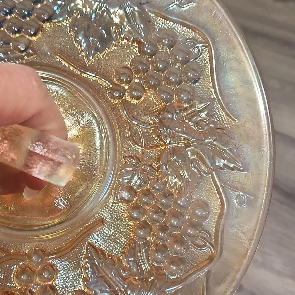 EUC Vintage Amber Carnival Glass Grape & Gable Marigold Serving Platter